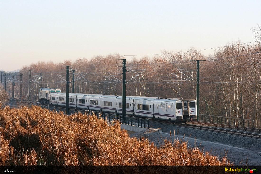 319-221 + Talgo