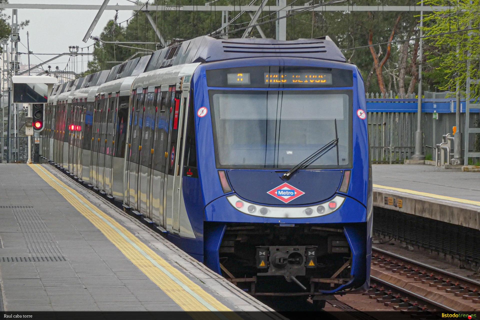 7012 en Batán L10.
