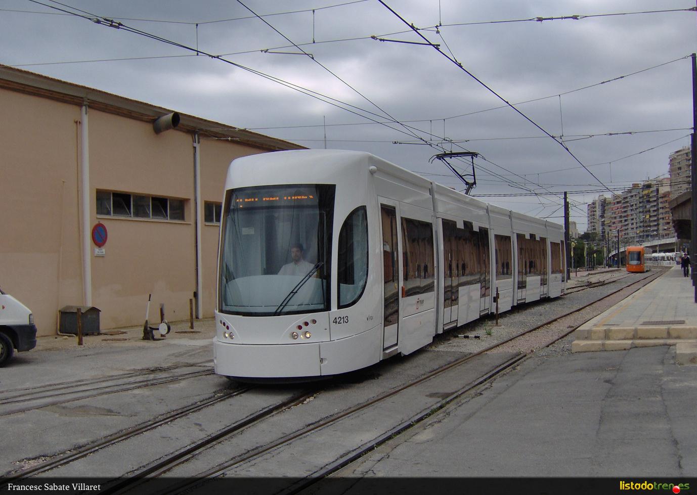 4213 saliendo de La Marina