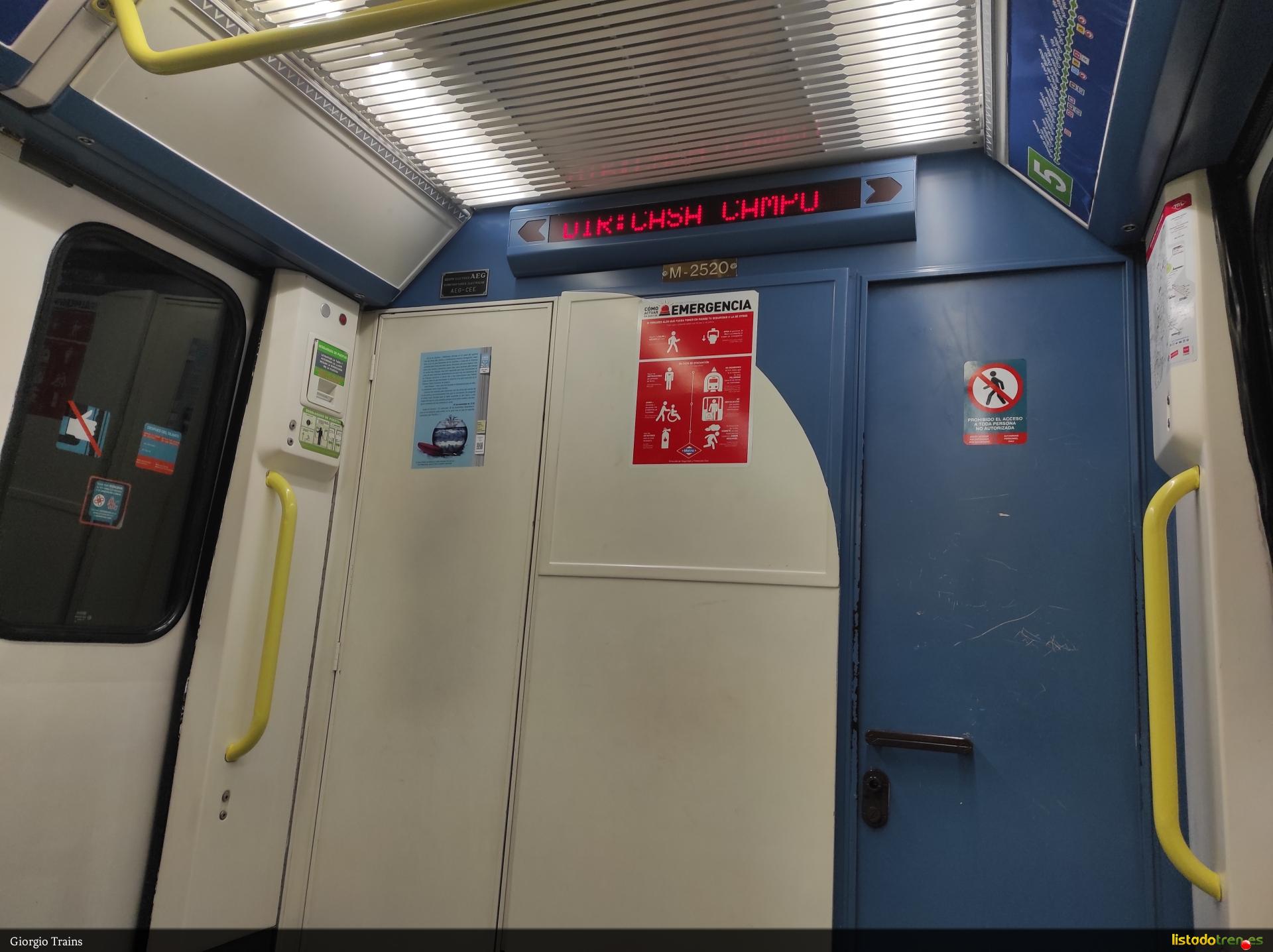 Interior del M-2520