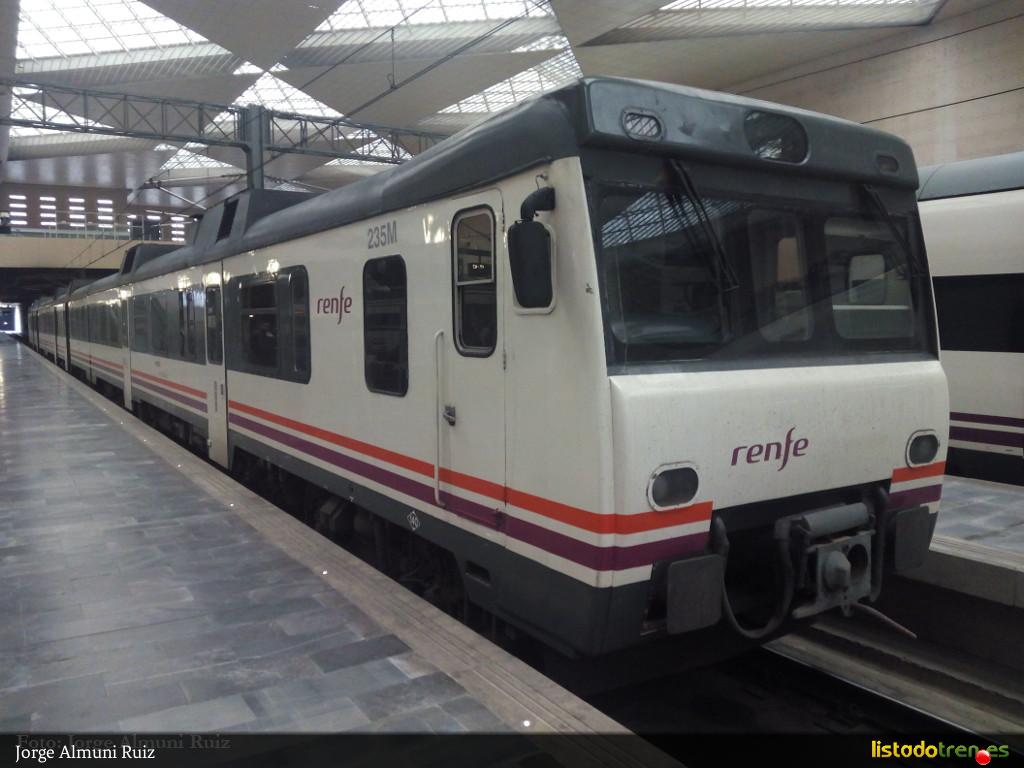 592-235-6 (Zaragoza, 2015)