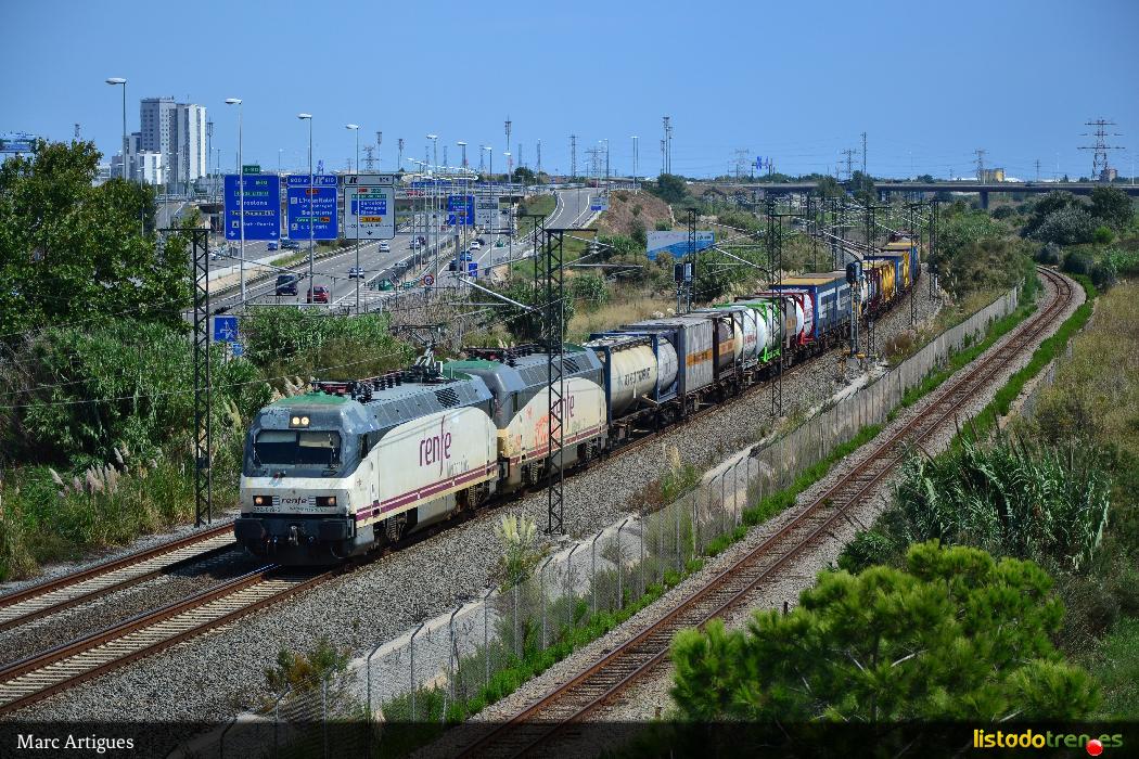 RENFE 252.019 - Cornellà