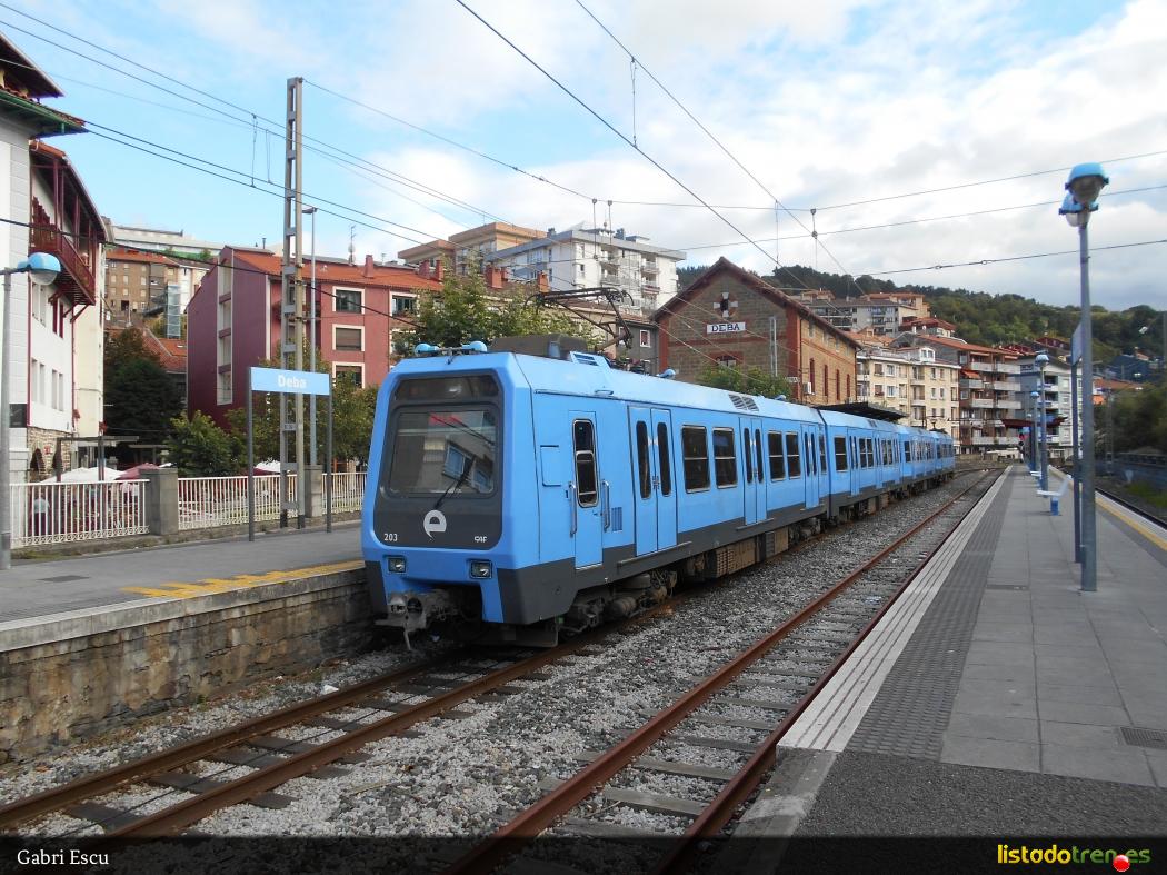 La Ut 203 en Deba 