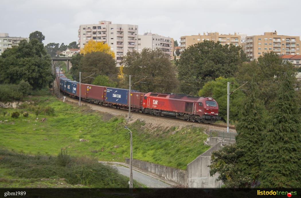 6003 en la línea de Leixões