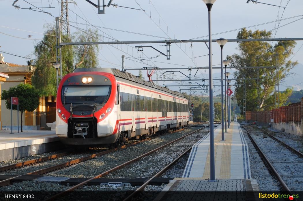 464-217 EN PIZARRA MALAGA