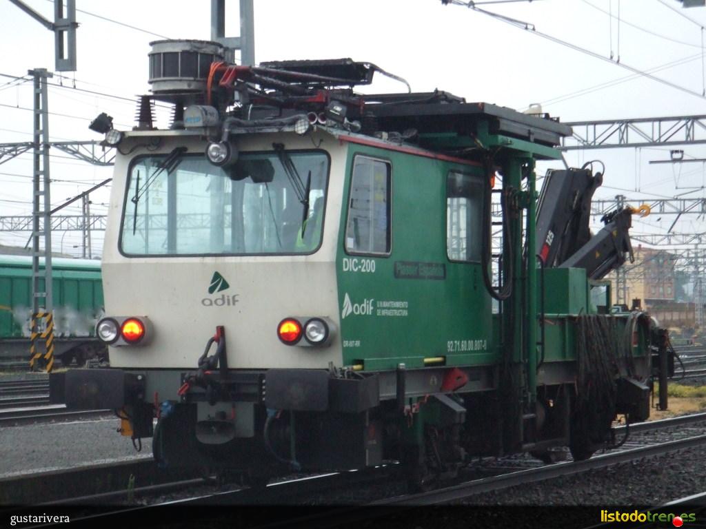 000-807-8 (Miranda, 2015)