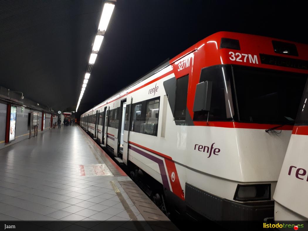 446-327 con las puertas abiertas