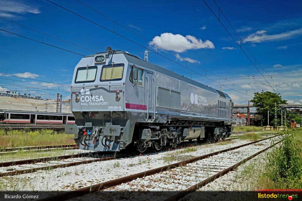 319-251 COMSA