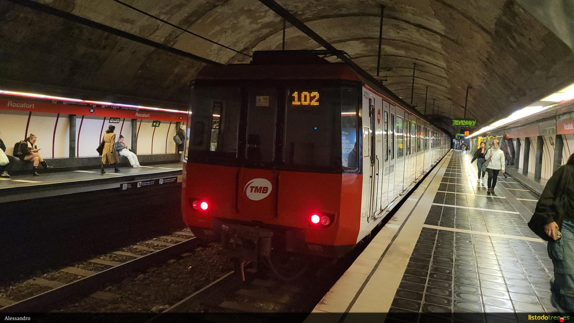 TMB 4021 saliendo