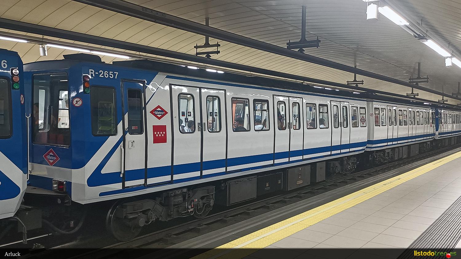 Unidad 2657-2658 en Plaza de Castilla
