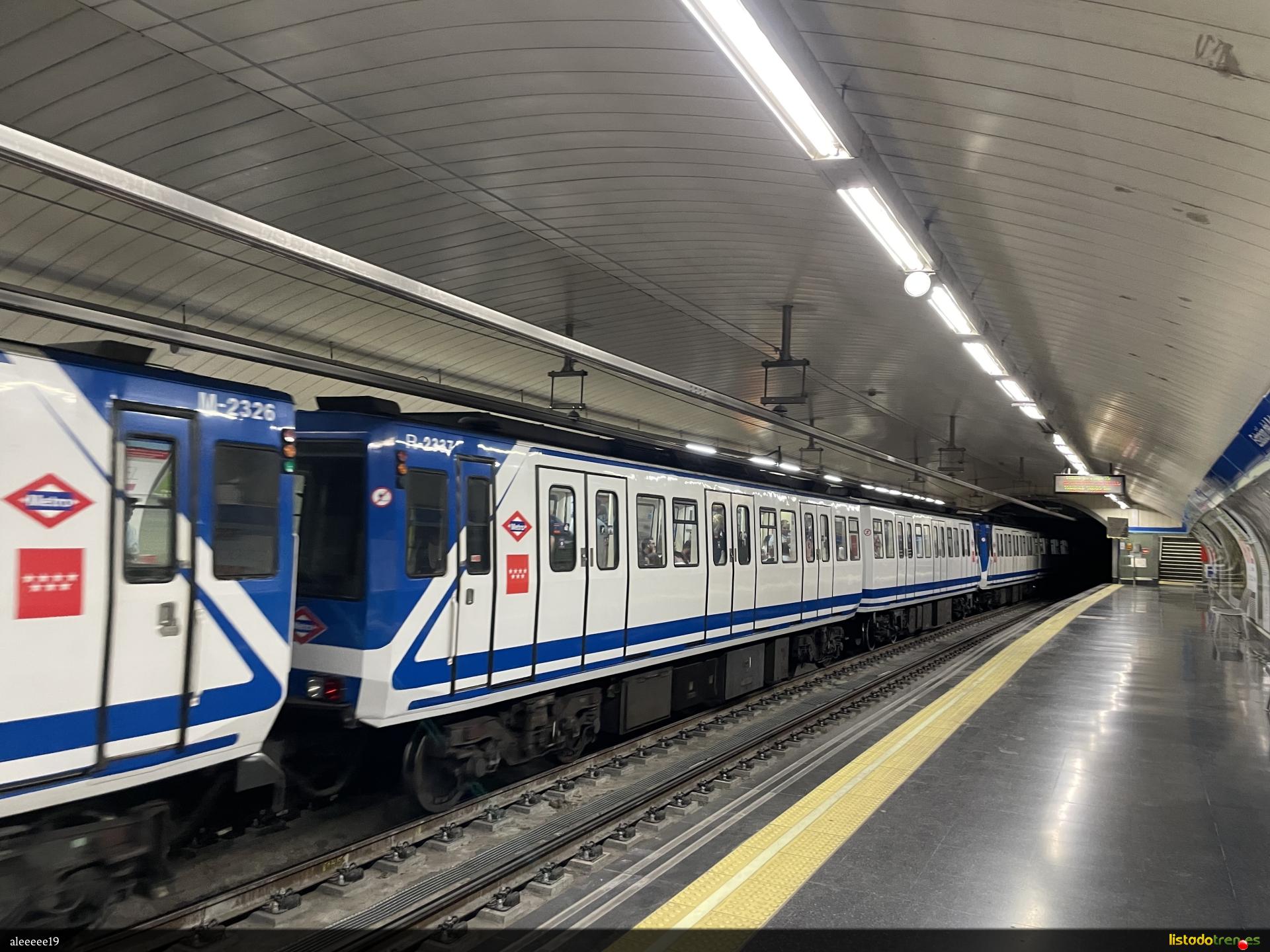 R-2337 en Estación del Arte