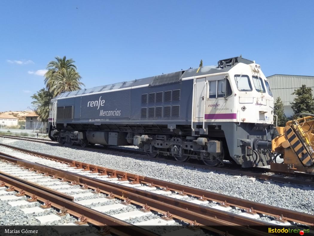 Locomotora 319-203-6