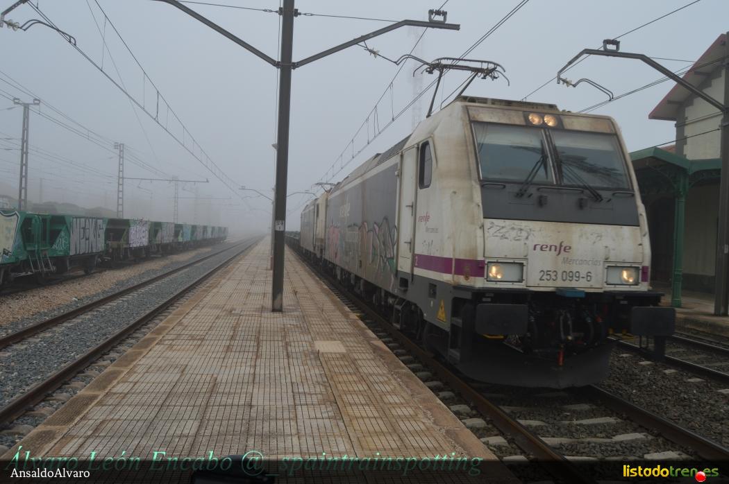 S-253.099 + S-253 Sin parada por La Encina