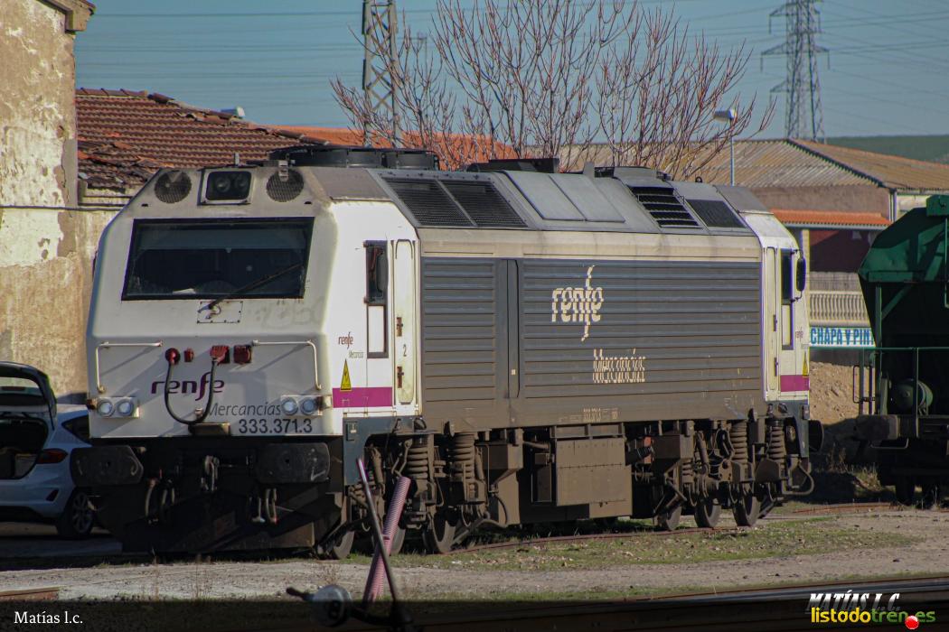 Locomotora 333.371 en Salamanca