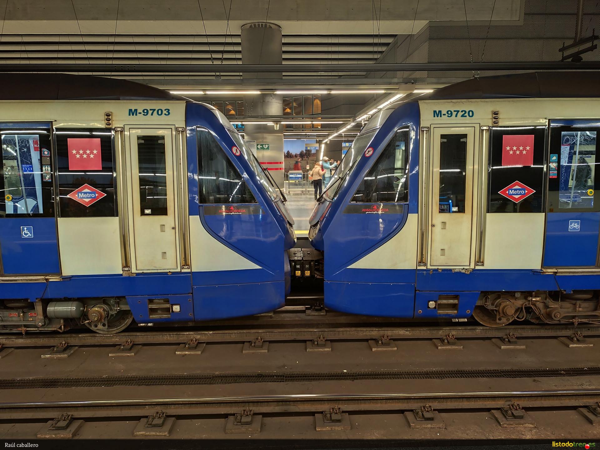 9700 en doble composición en puerta del sur L10