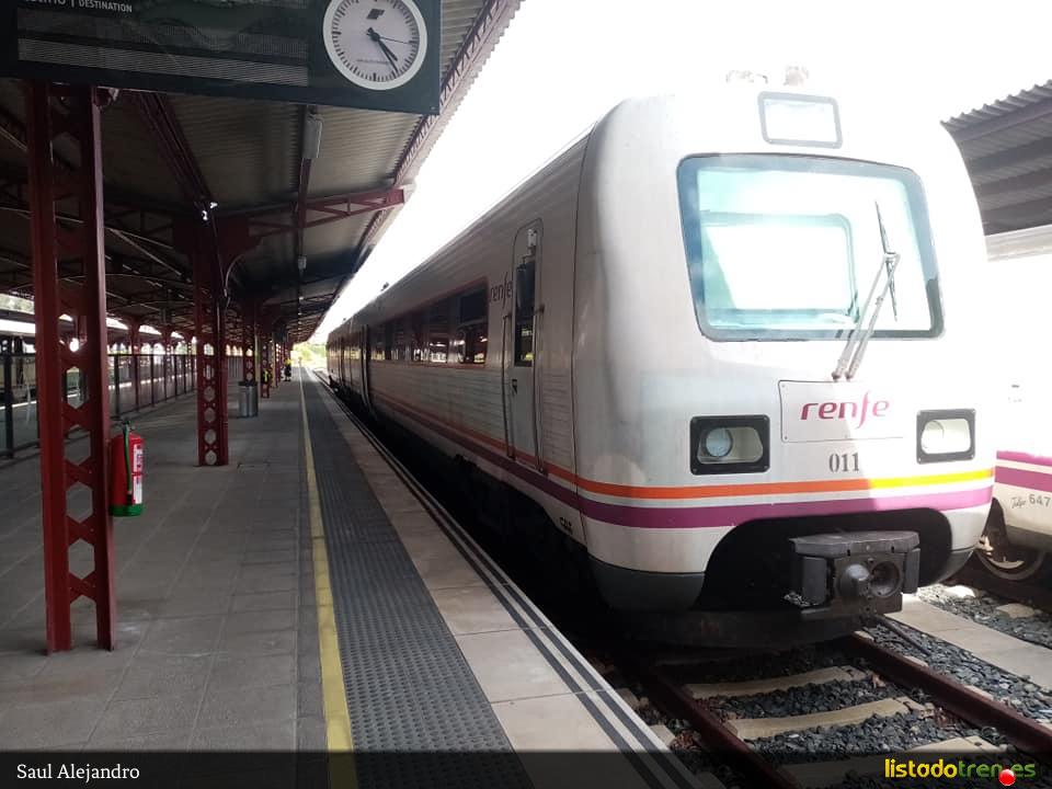 En la estacion Ferrolana