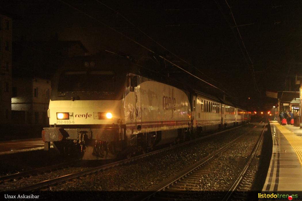 252-033 con el fin de una epoca