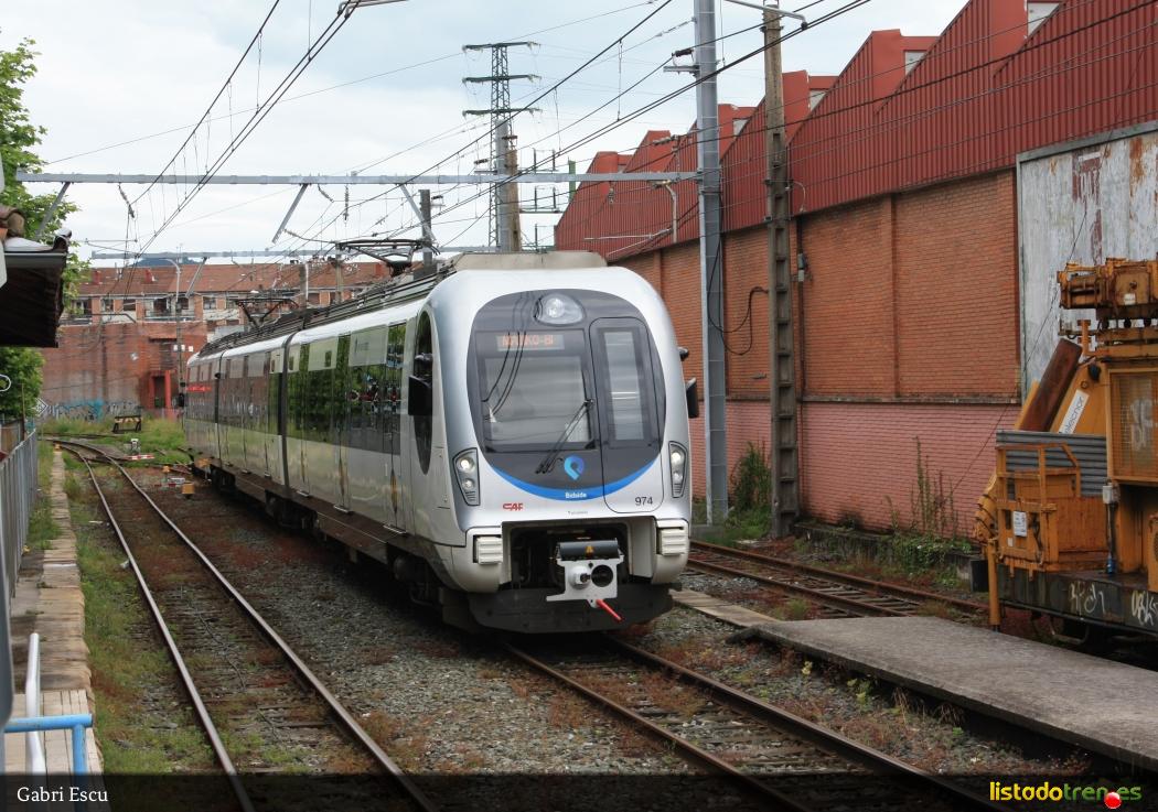 La EMU-974 "Txindoki" en Gernika