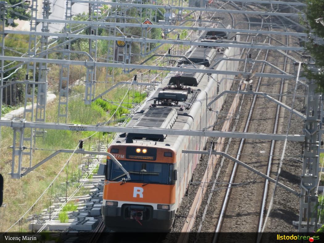 Renfe 447-039 en Tarragona