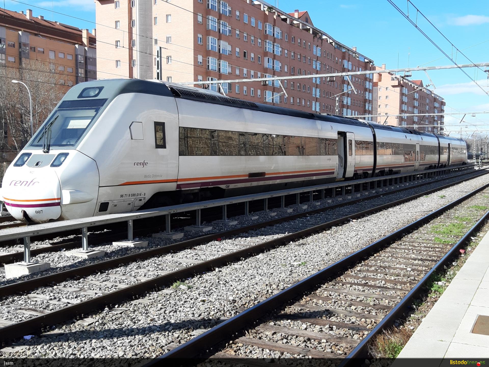 A la espera en Príncipe Pio