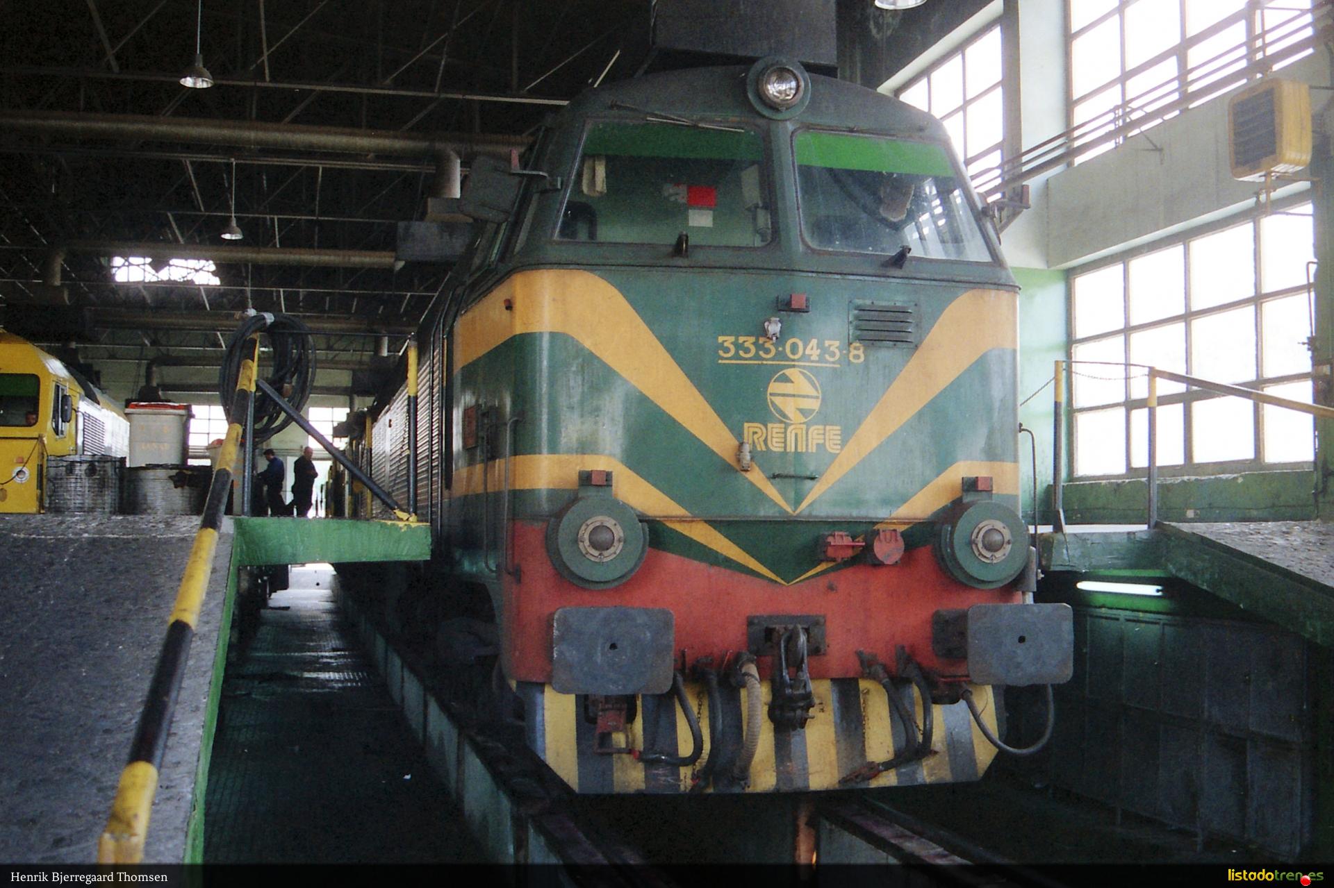 333-043-8 (Granada, 1992)