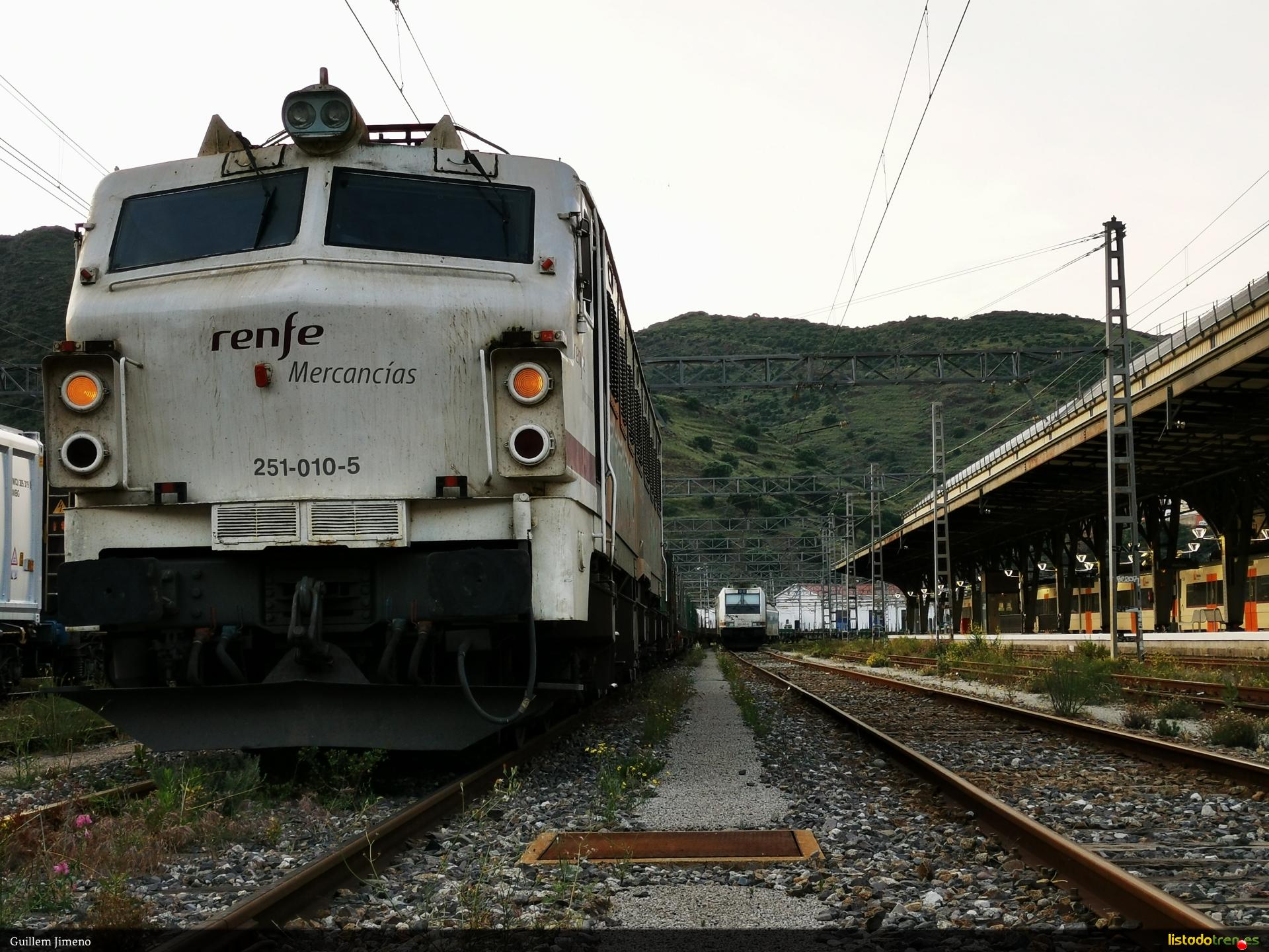 251-010-5 (Portbou)