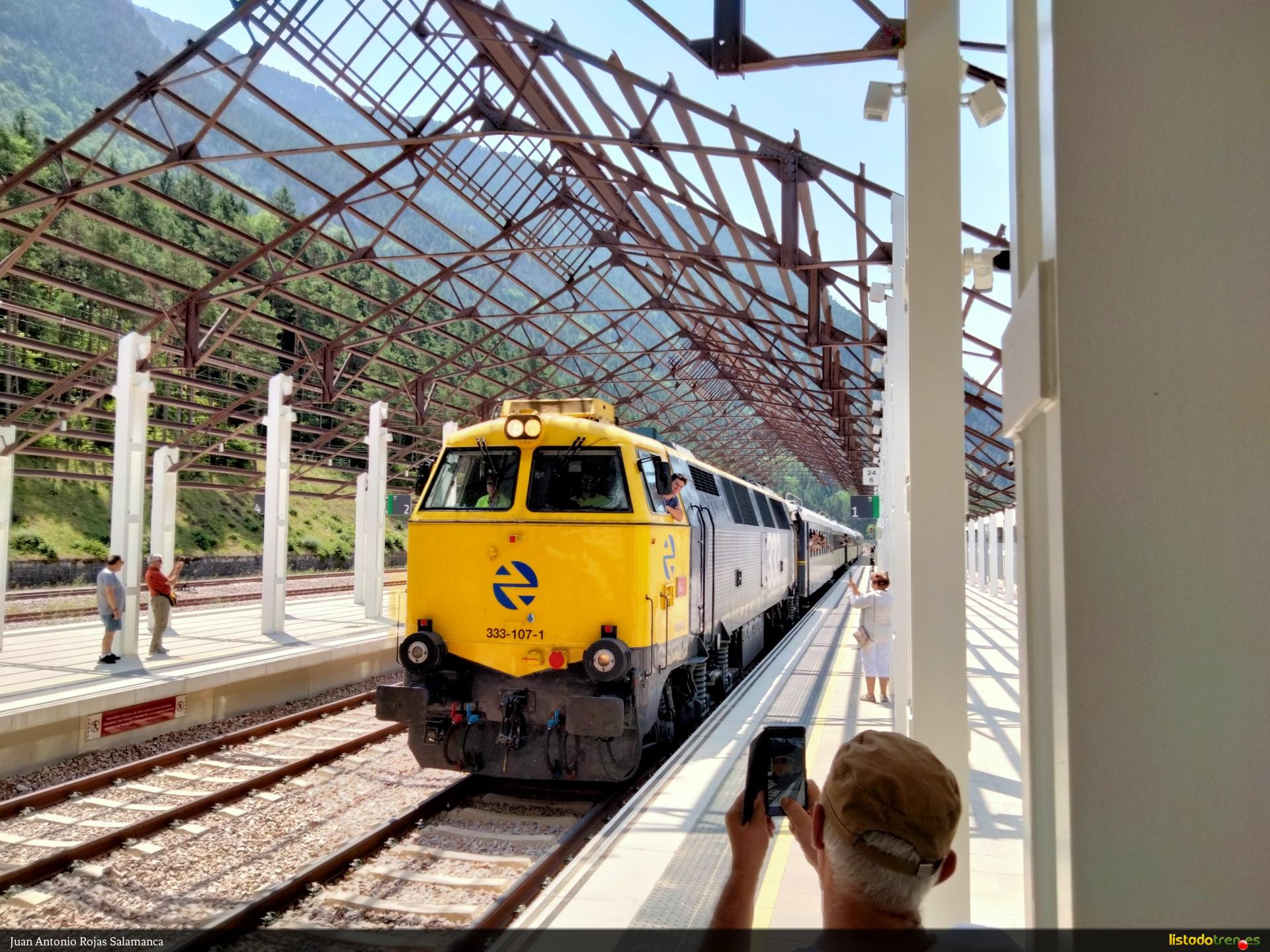 333-107 llegando Canfranc