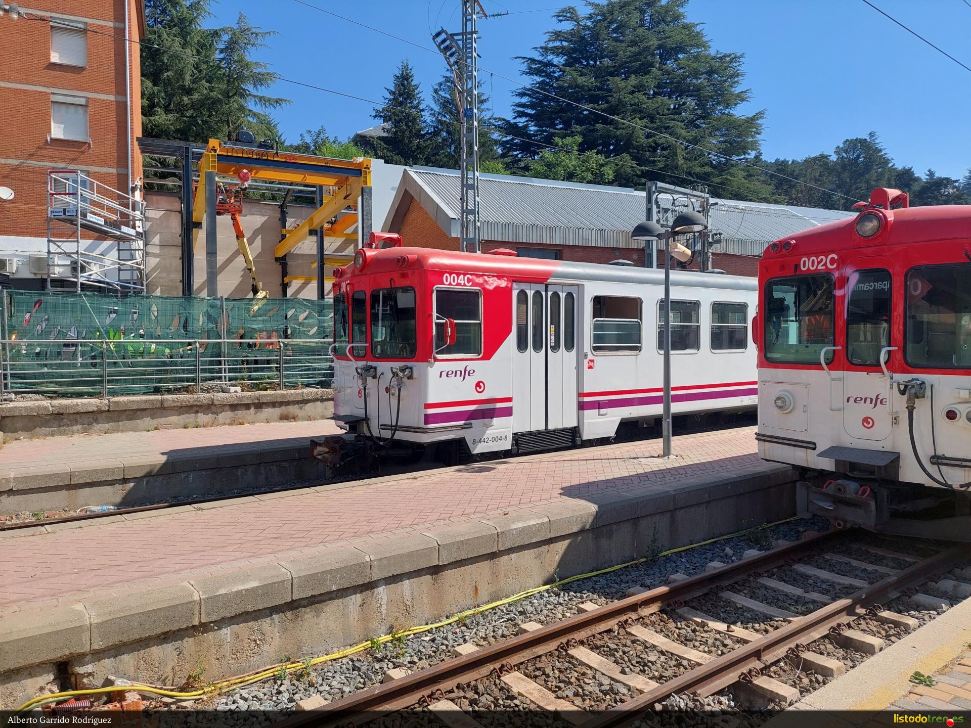 442 apartada en Cercedilla junto a otra