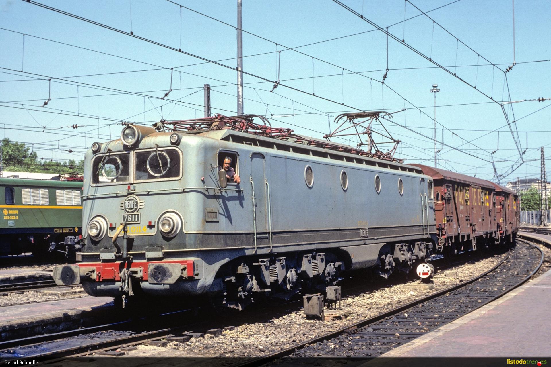 7600 / 276
