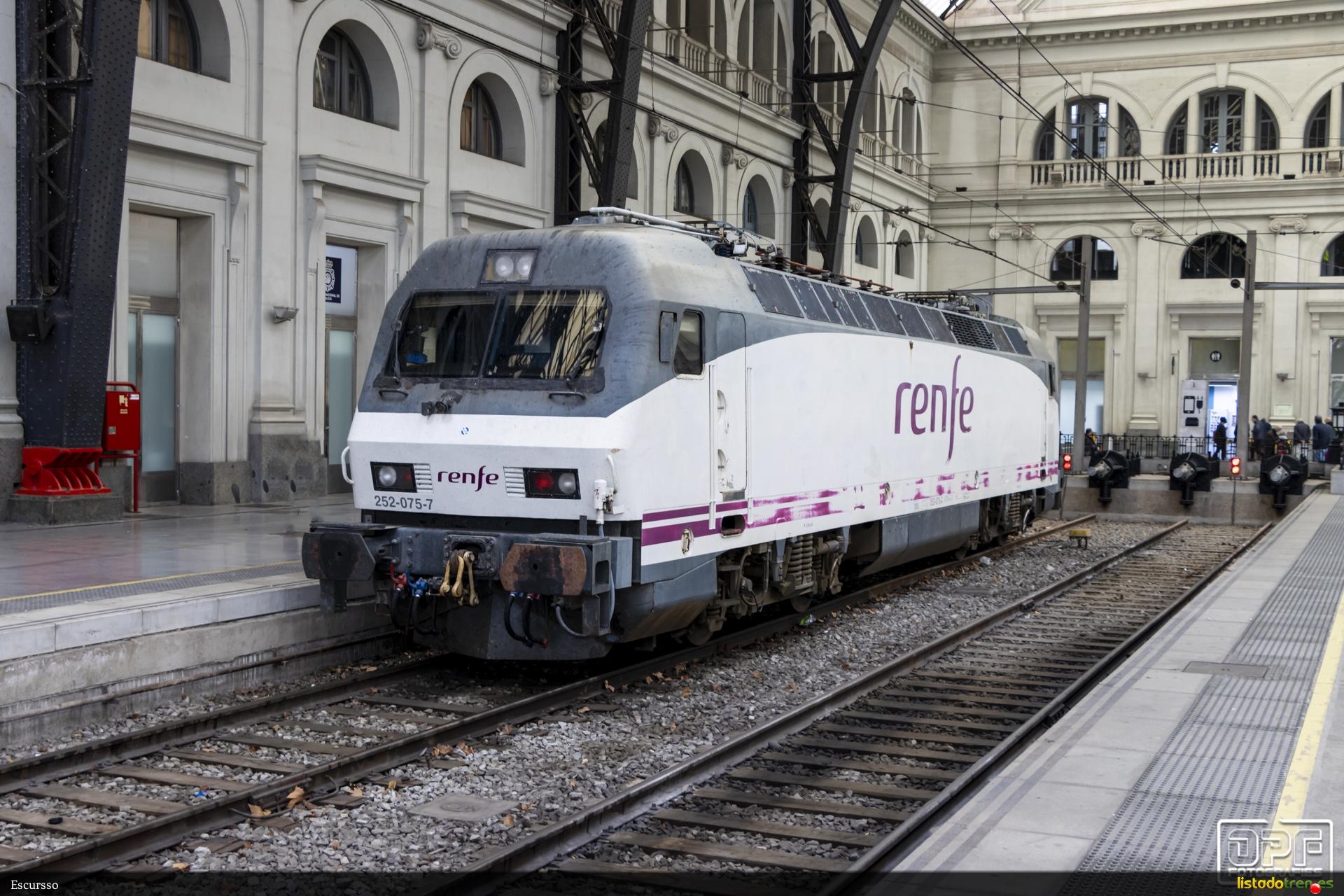 252-075 en Barcelona Estació de França