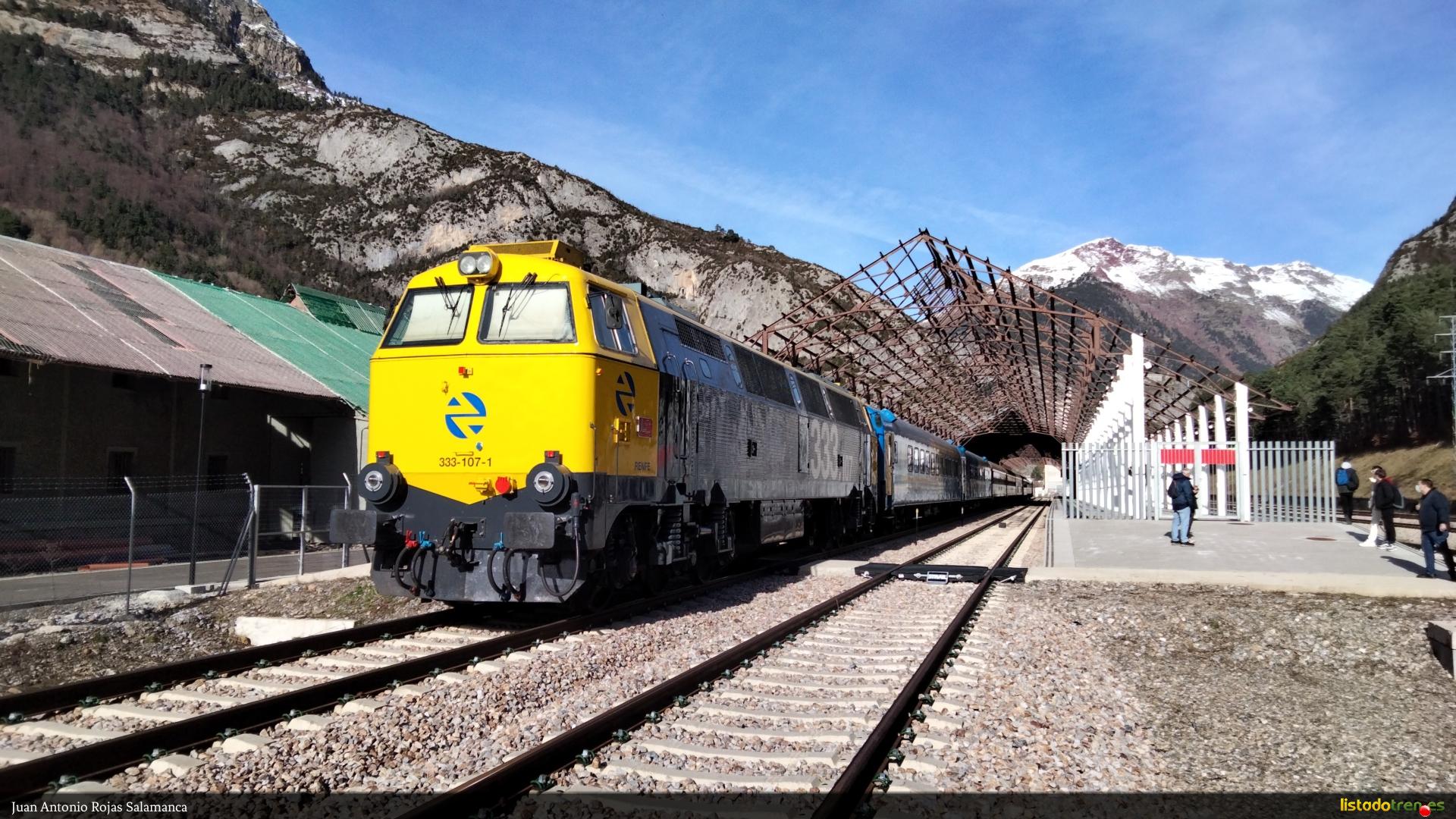 Tren Blanco Madrid-Zaragoza y Canfranc