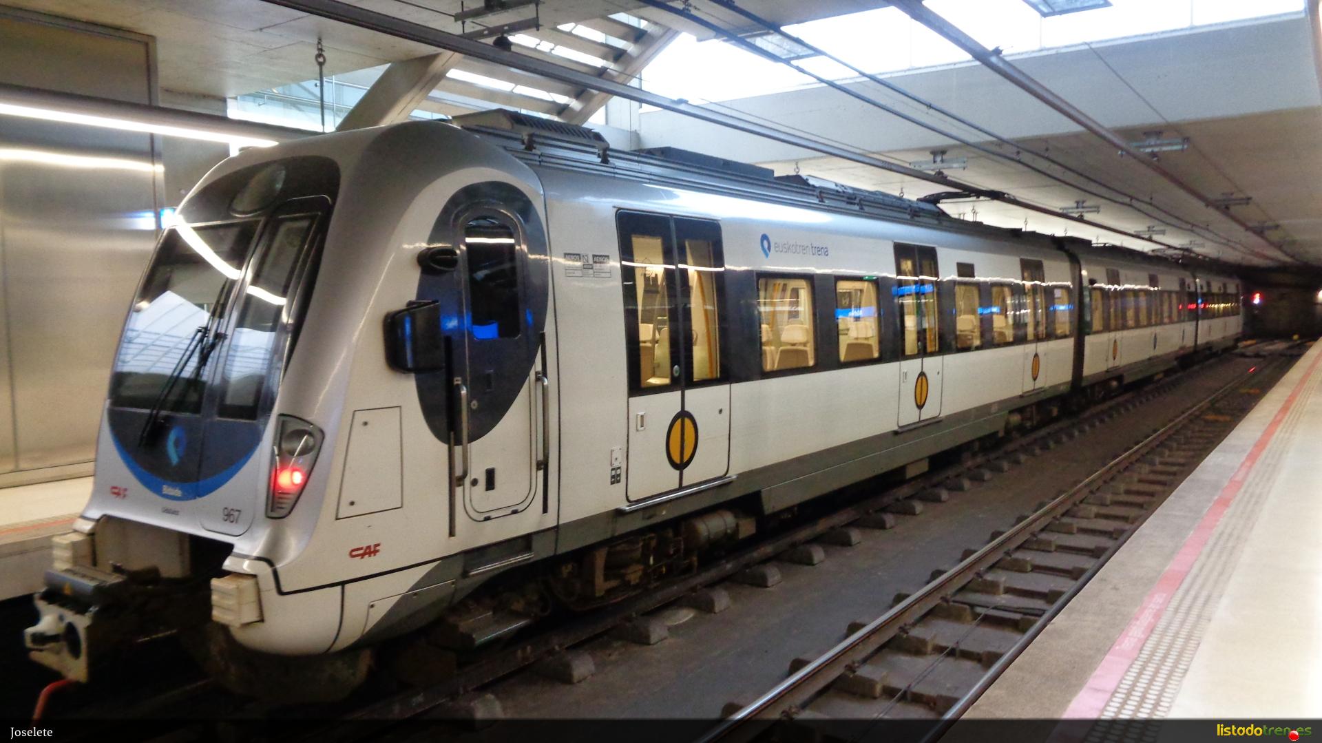 EMU 967