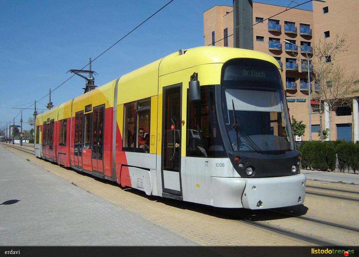 Tranvia polaco 1206