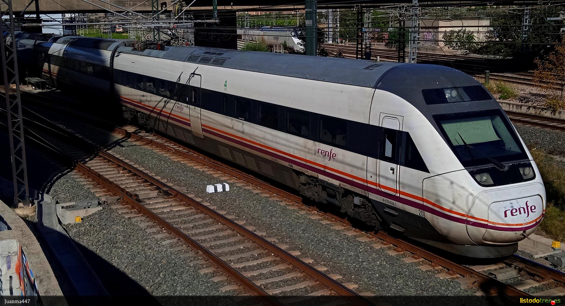 121-020 entrando en Valencia-JS