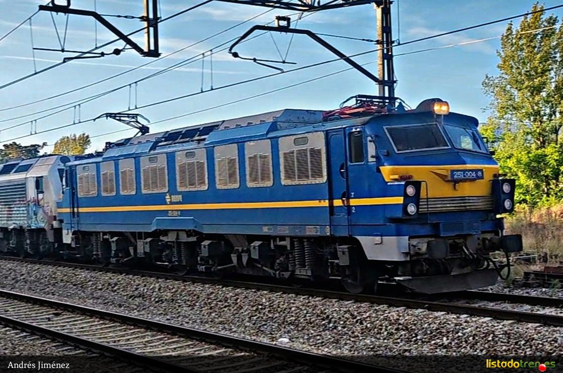 251-004-8
