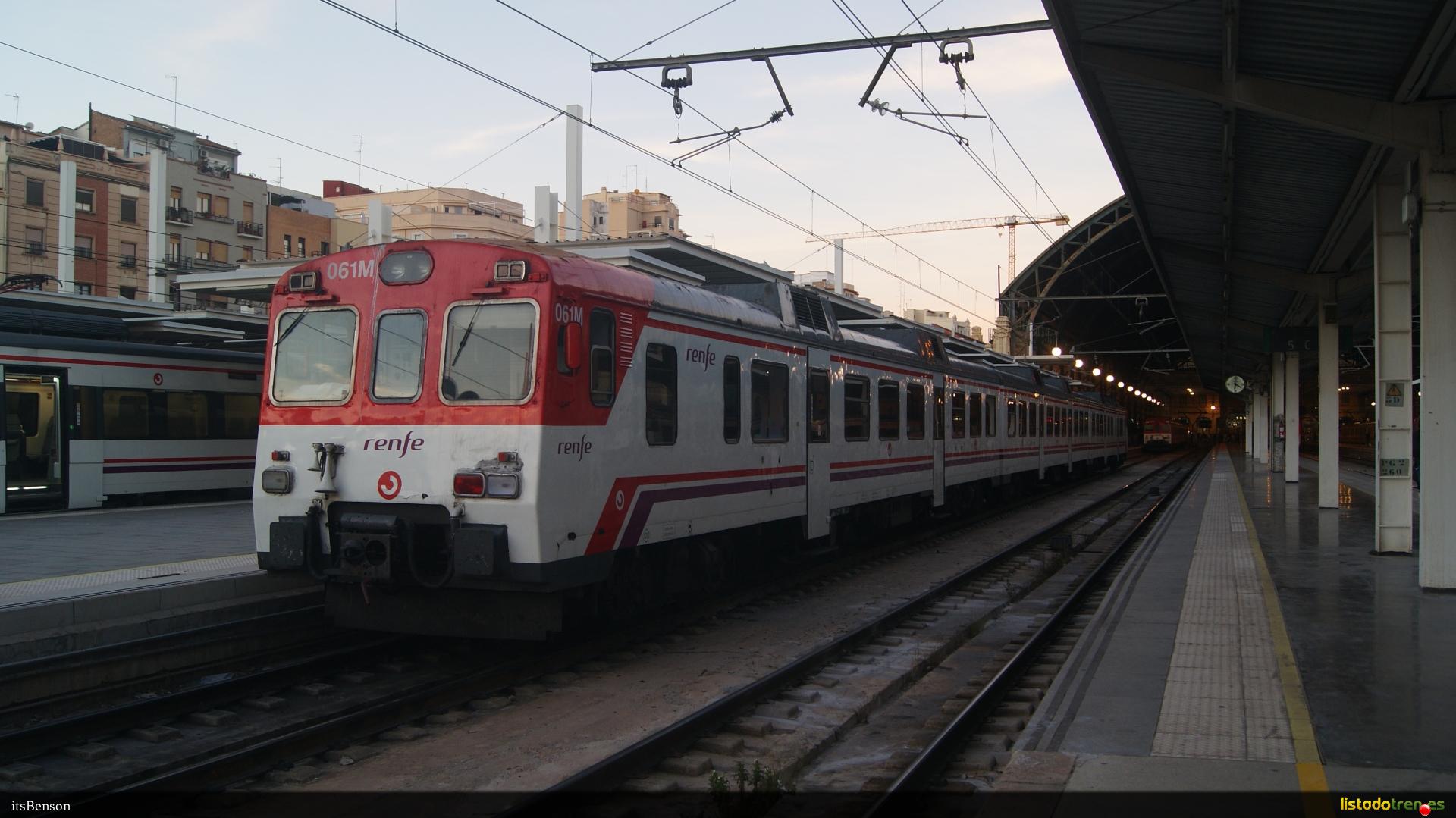 592-061M