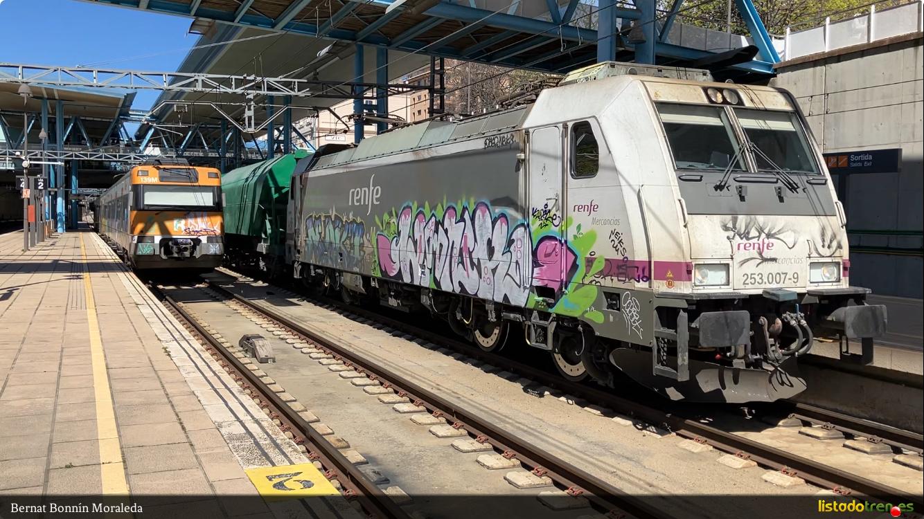 253-007 en Vic