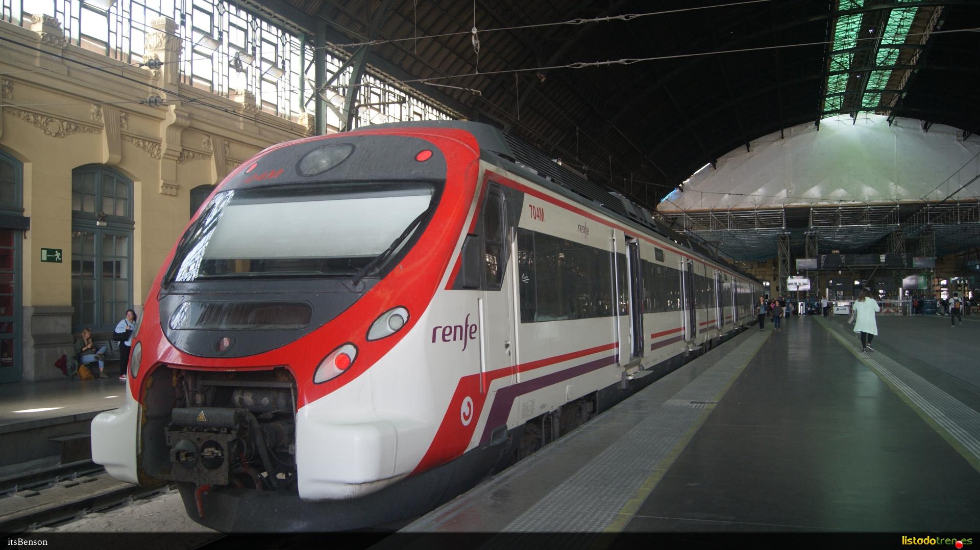 464-204 estacionada