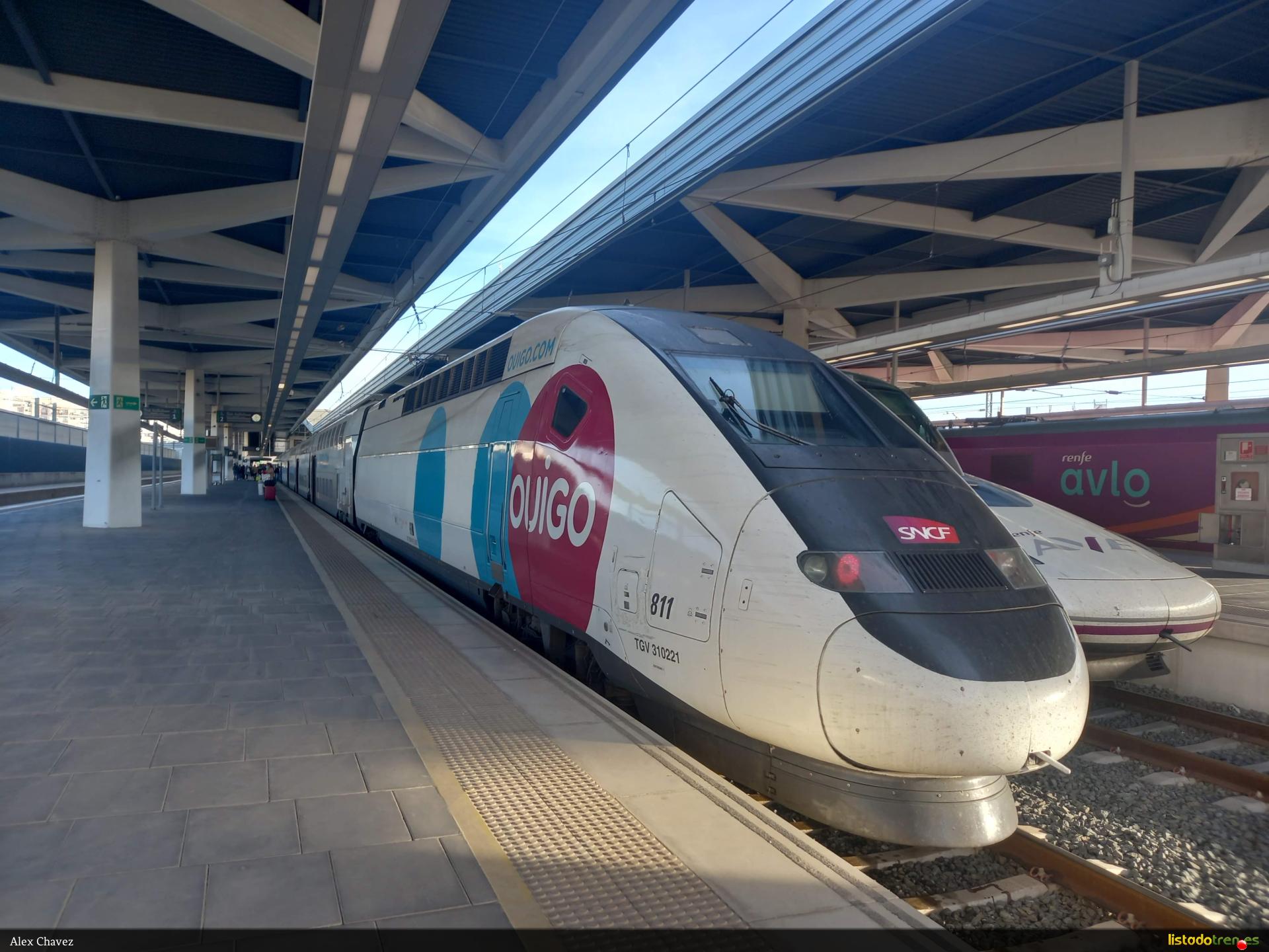 OUIGO SNCF 108-811 En Valencia.JS