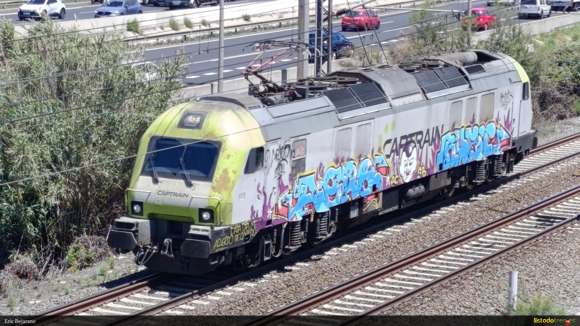 601.006 aislada saliendo de Can Tunis