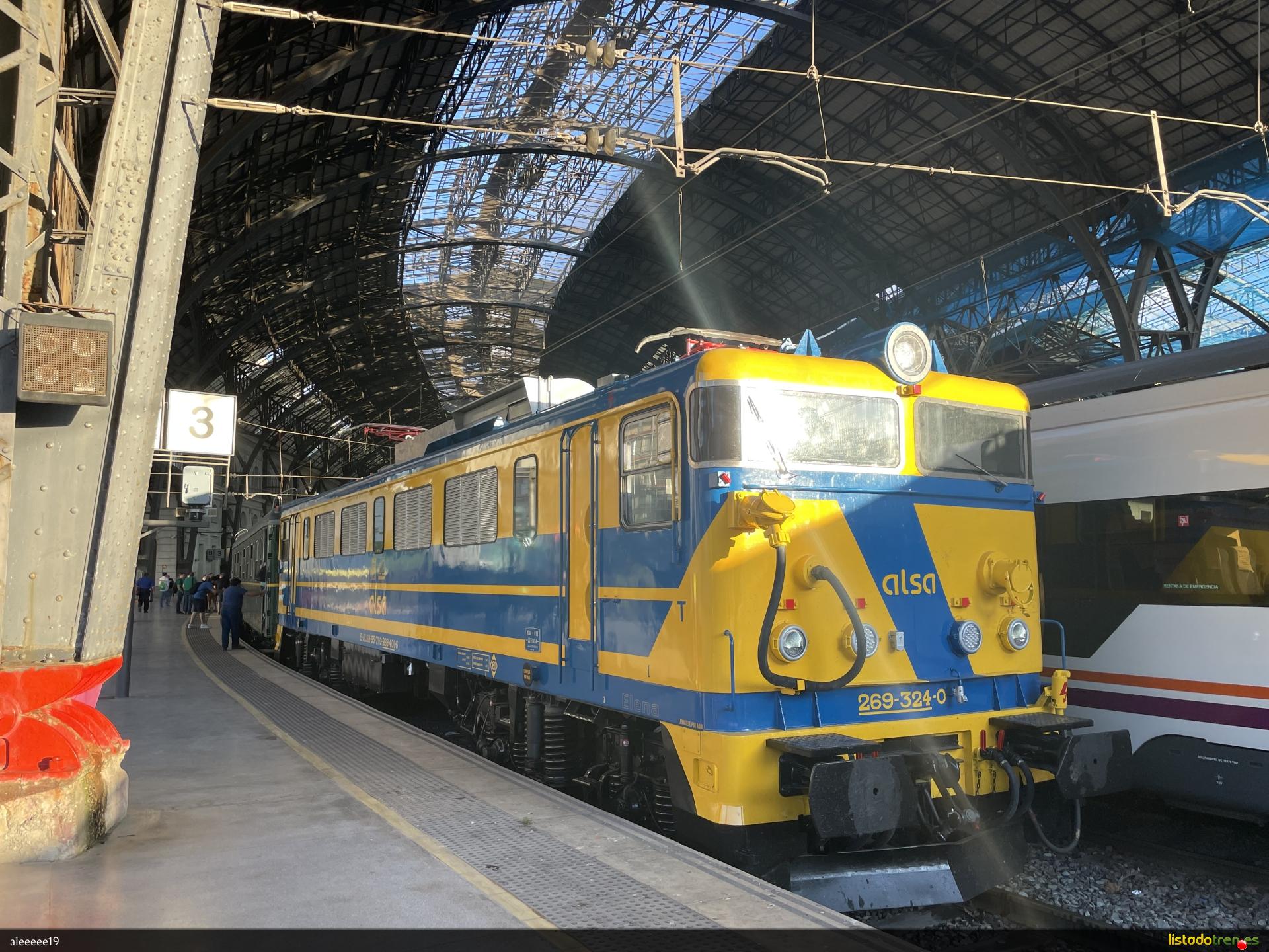 Tren del Mediterrani BCN-VLC en Estació de França