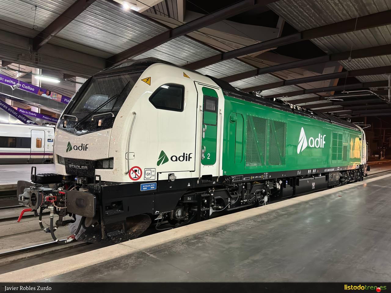 Locomotora 336.015 en Madrid puerta de atocha