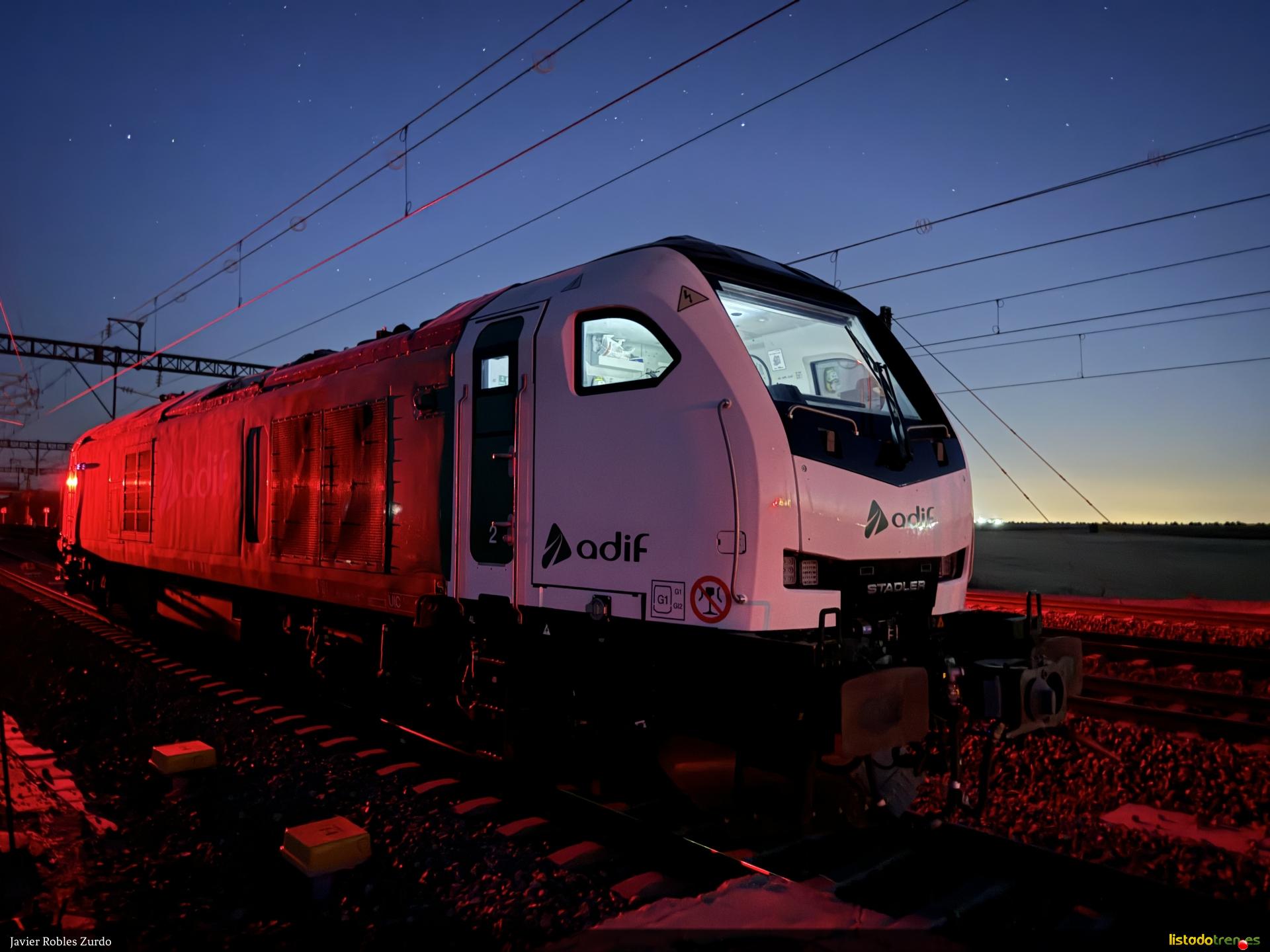 336.013 de Adif en el Paet de Villarrubia