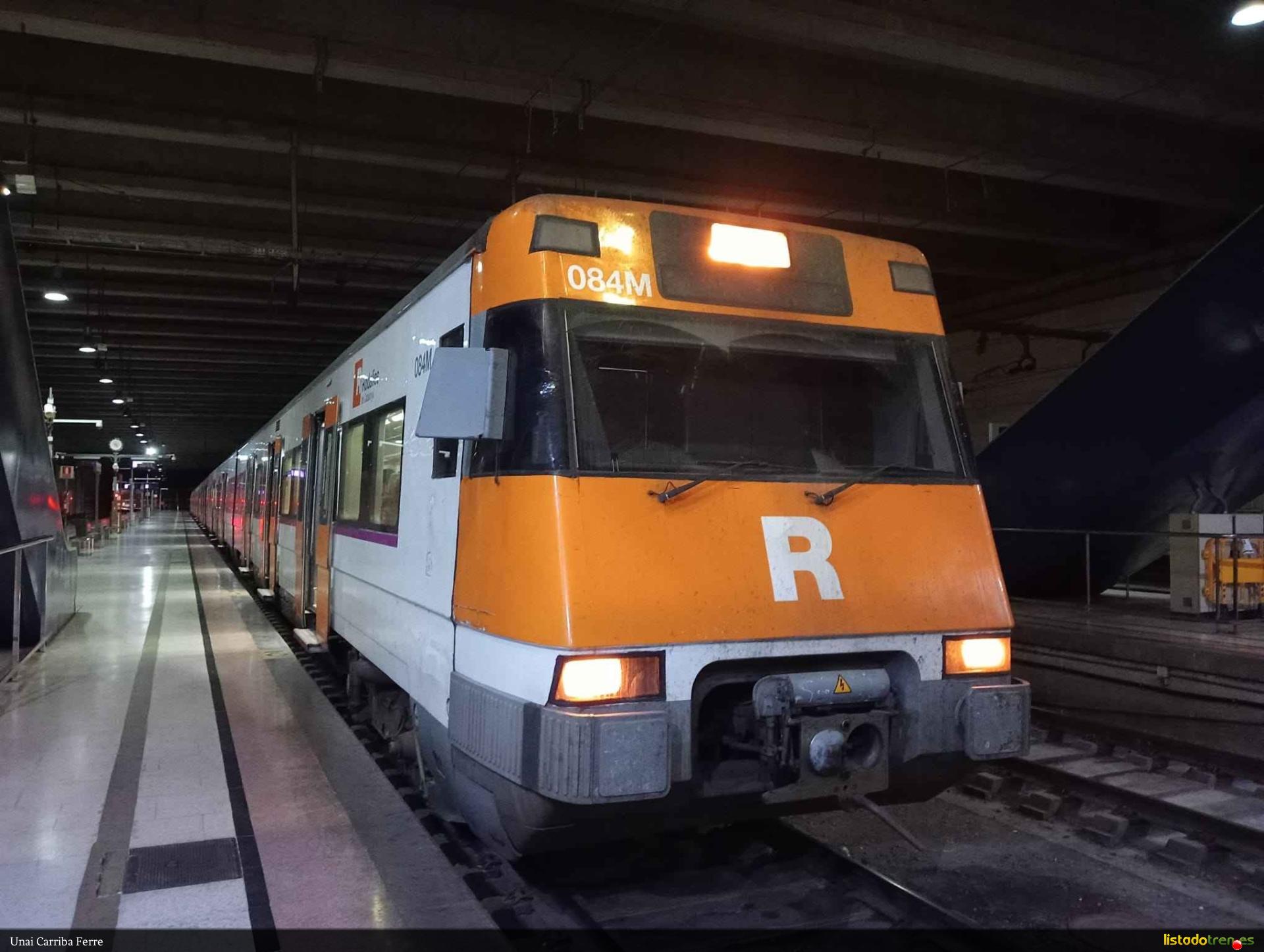 UT 9-447-083-7 Hace parada en Terrassa