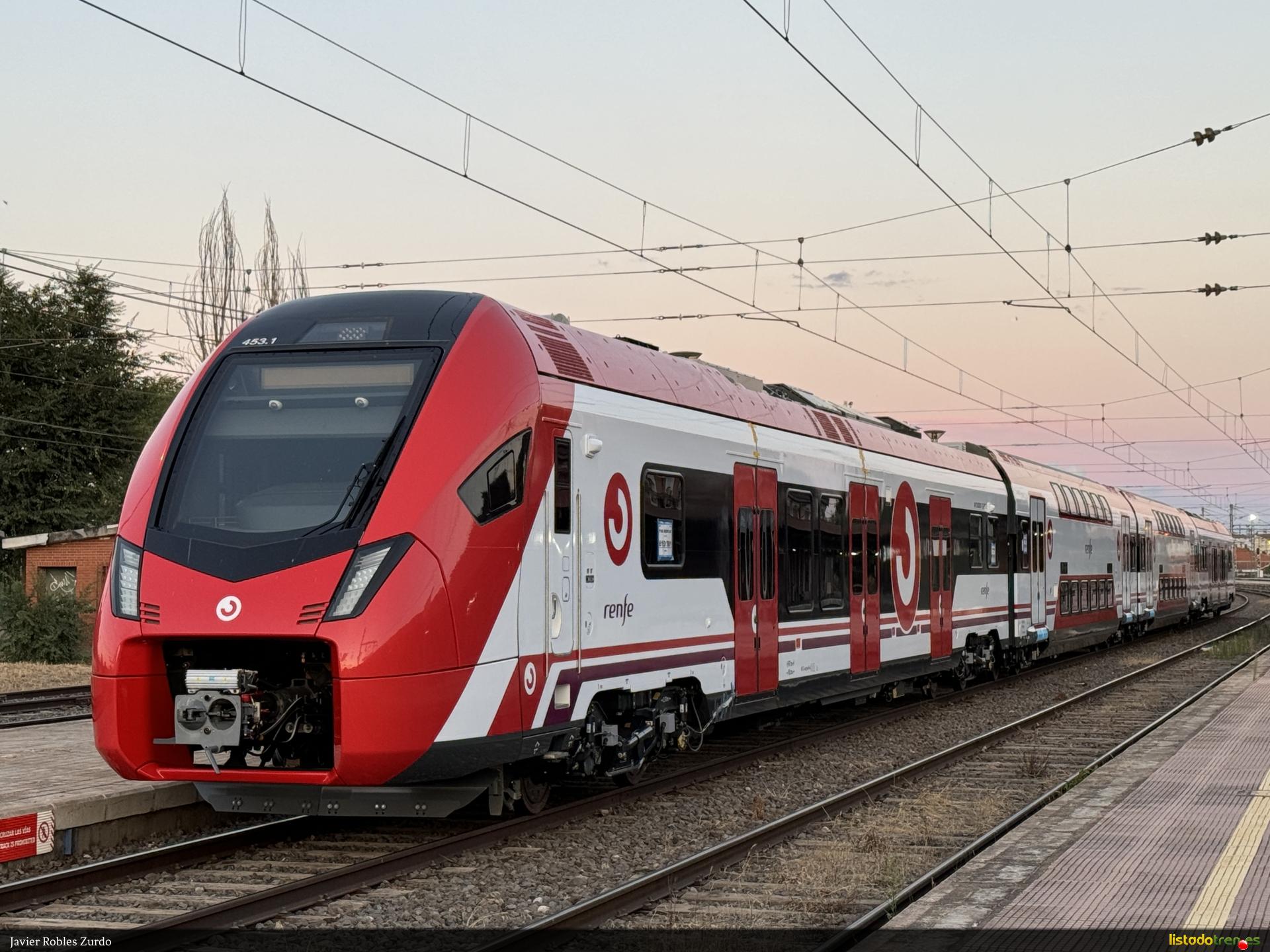 Stadler 453.001 en Alcazar de San Juan