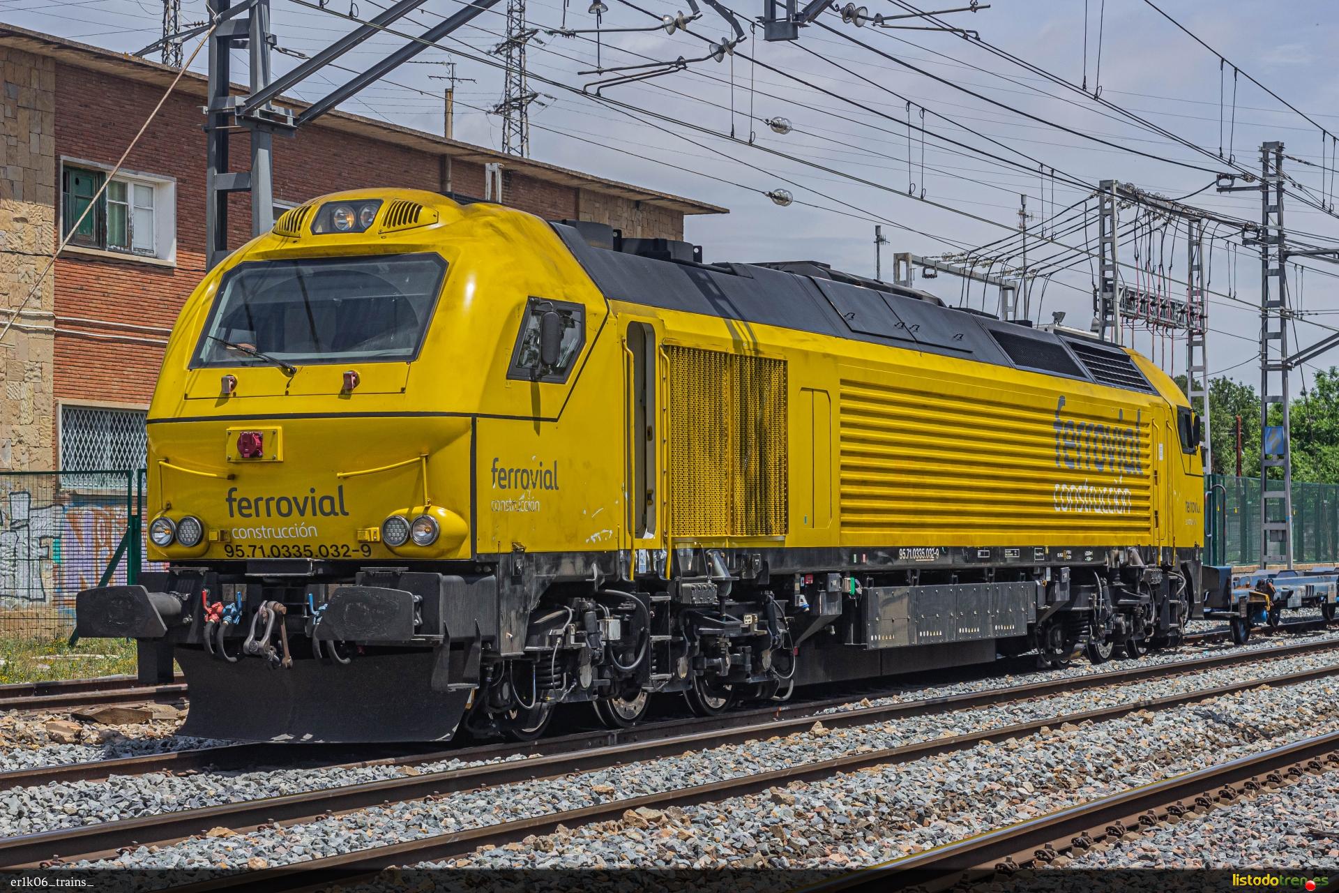 335-032-9 (Reus)