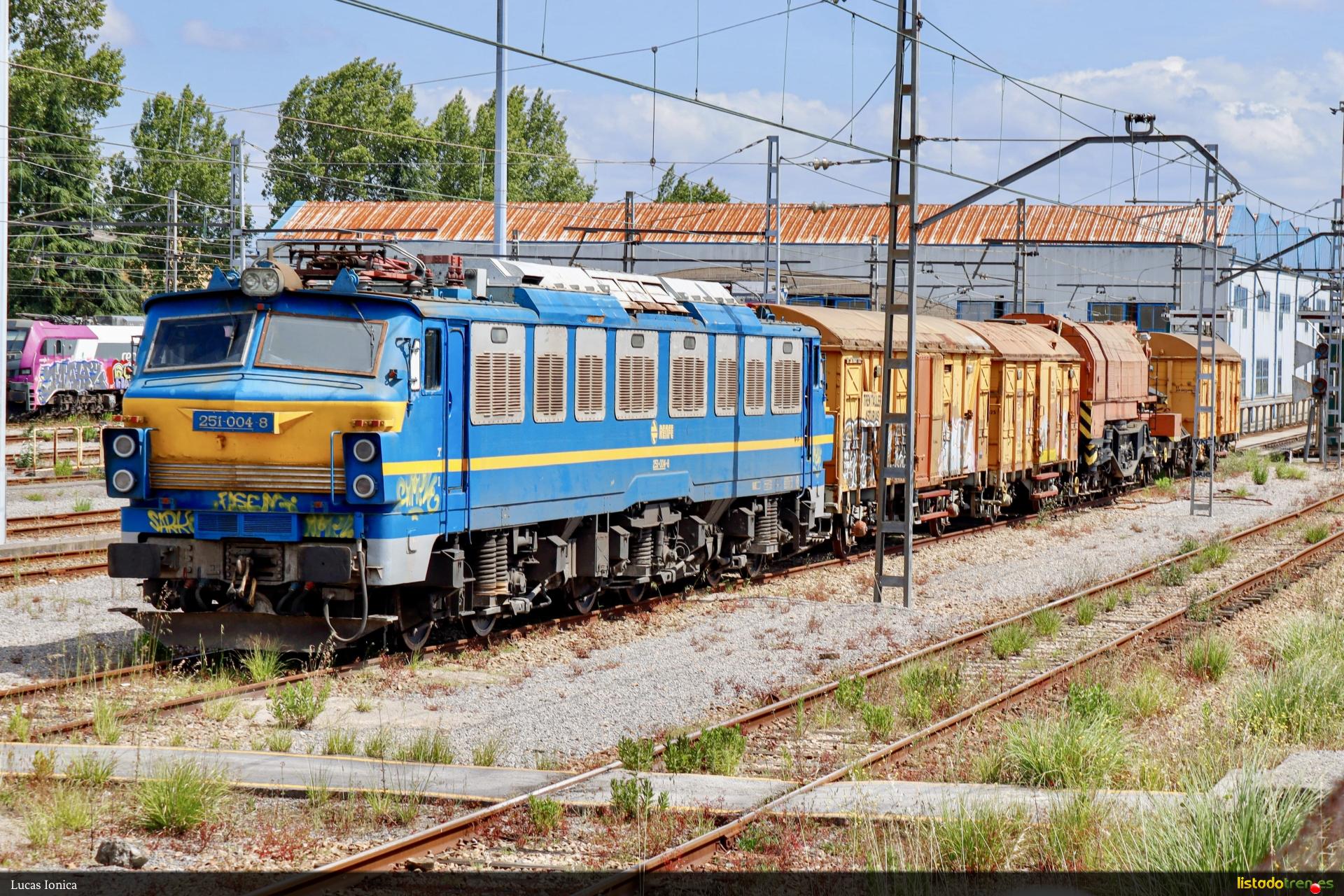 251.004 en Llanera
