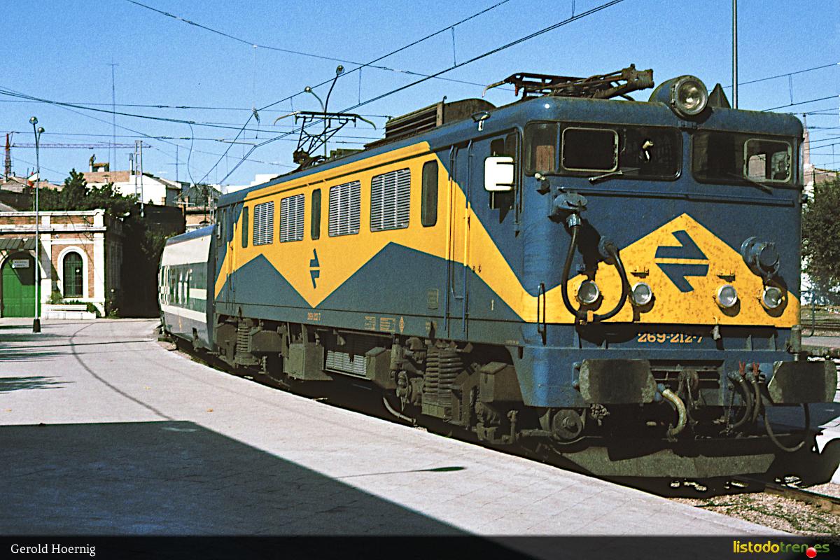 269 212 Mazinger en Sevilla, 1982-10