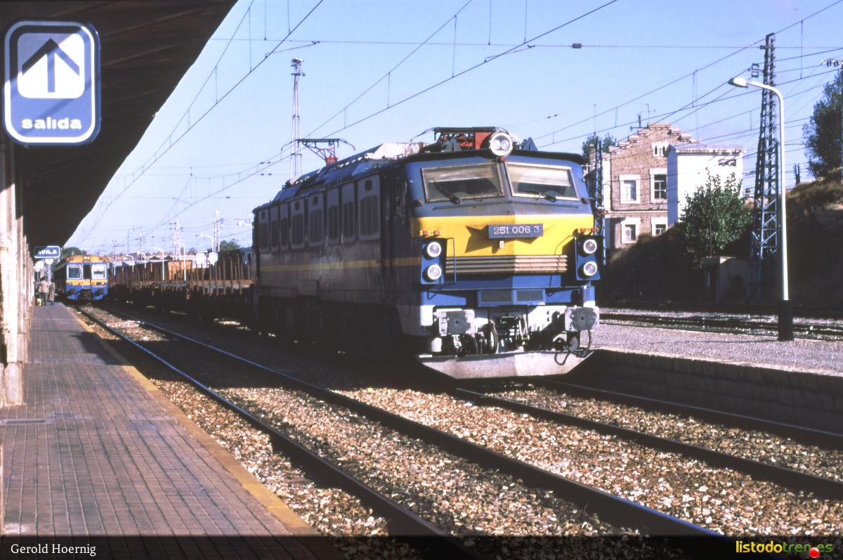 251 006 en Avila, 1987-10-12