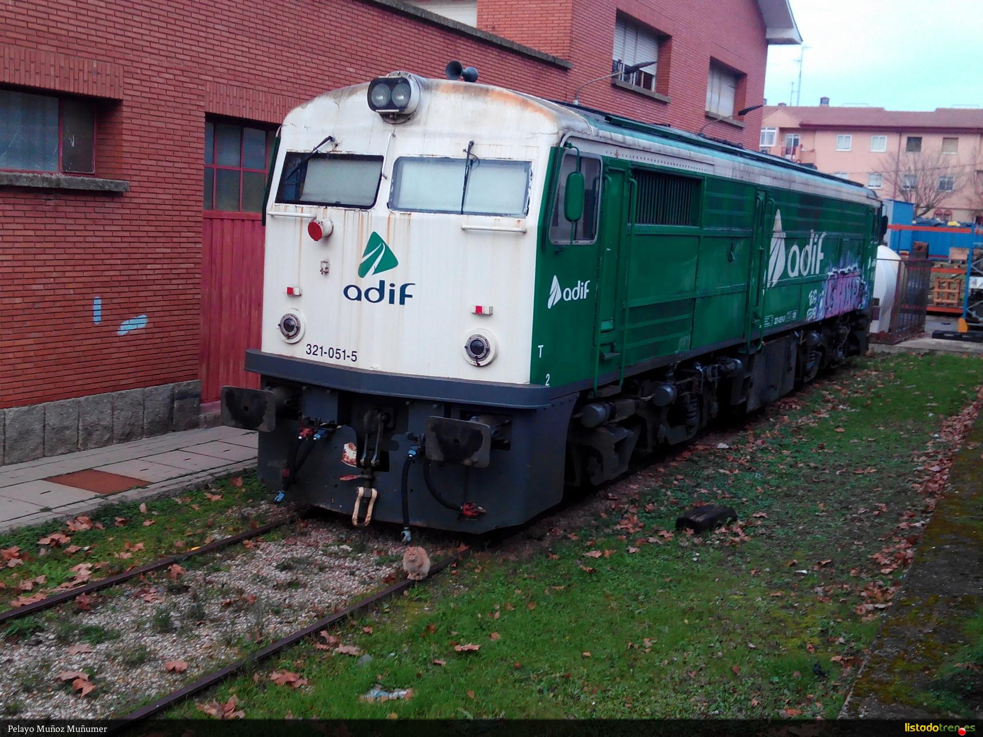 Tren 321.051